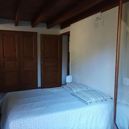 Avec Vue Sur La Montagne *