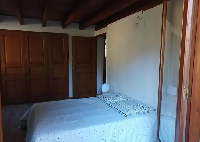 Avec Vue Sur La Montagne *